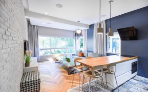 The Queen 2BR in Rupin St by HolyGuest